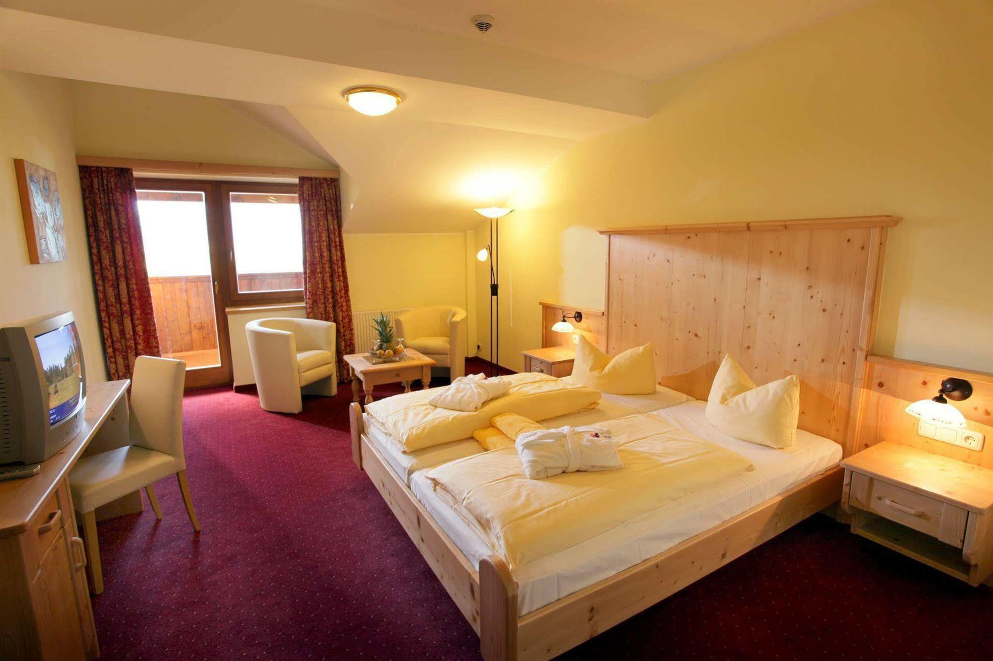 Alpenhof Brixen Hotel Brixen im Thale Eksteriør billede